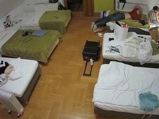 voyeurcam-julmodels-bed-6