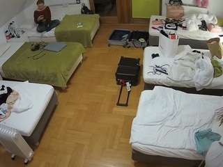 voyeurcam-julmodels-bed-6 Live Webcam on CamSoda