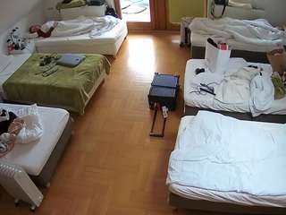 voyeurcam-julmodels-bed-6 camsoda