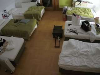 voyeurcam-julmodels-bed-6 camsoda