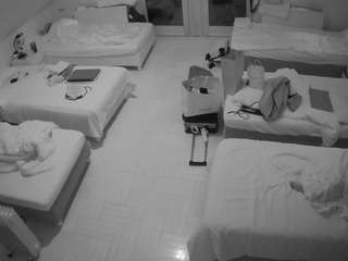 voyeurcam-julmodels-bed-6 camsoda