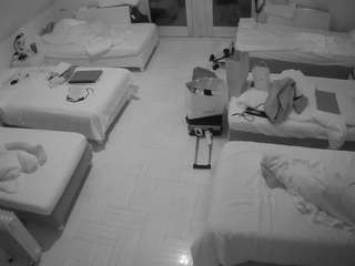 voyeurcam-julmodels-bed-6 camsoda