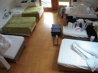 voyeurcam-julmodels-bed-6