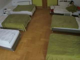 voyeurcam-julmodels-bed-6