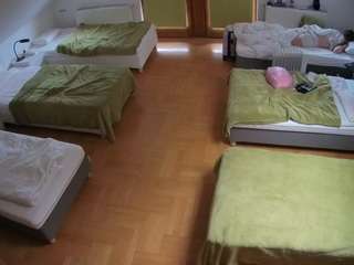 voyeurcam-julmod... Live Webcam on CamSoda