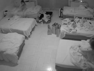 voyeurcam-julmodels-bed-6 camsoda