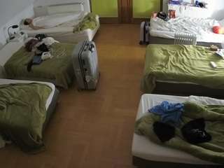 voyeurcam-julmodels-bed-6