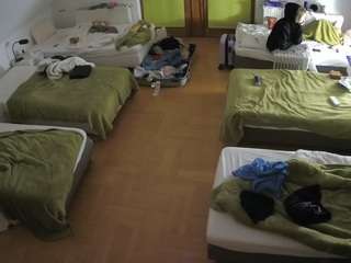 voyeurcam-julmodels-bed-6