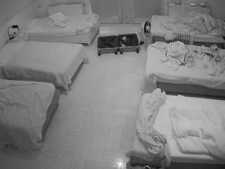 voyeurcam-julmodels-bed-6 Profile Image