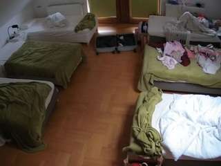 voyeurcam-julmodels-bed-6