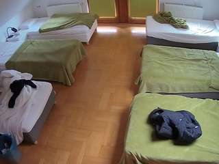 voyeurcam-julmodels-bed-6 webcam