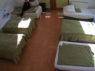 voyeurcam-julmodels-bed-6 webcam