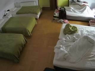 voyeurcam-julmodels-bed-6 webcam