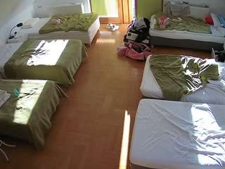voyeurcam-julmodels-bed-6 webcam