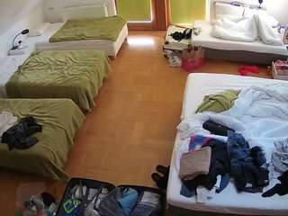 voyeurcam-julmodels-bed-6