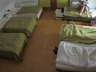 voyeurcam-julmodels-bed-6