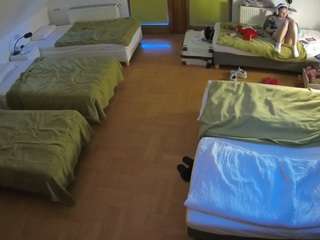 voyeurcam-julmodels-bed-6