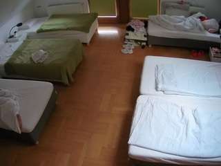 le modèle voyeurcam-julmodels-bed-6 est en webcam porno dans un show sur le site camsoda, il possède les tags suivants: flashing,hidden cam,julmodels house,no drinking,no smoking,perkytits,pov,sex,sexwebcam,hd