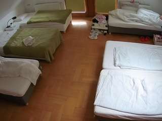 le modèle voyeurcam-julmodels-bed-6 est en webcam porno dans un show sur le site camsoda, il possède les tags suivants: flashing,hidden cam,julmodels house,no drinking,no smoking,perkytits,pov,sex,sexwebcam,hd