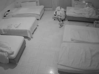 voyeurcam-julmodels-bed-6