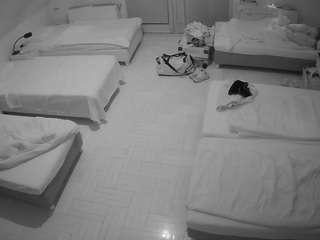 le modèle voyeurcam-julmodels-bed-6 est en webcam porno dans un show sur le site camsoda, il possède les tags suivants: flashing,hidden cam,julmodels house,no drinking,no smoking,perkytits,pov,sex,sexwebcam,hd