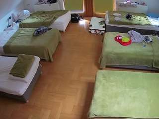 voyeurcam-julmodels-bed-6 webcam