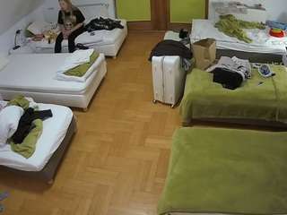 voyeurcam-julmodels-bed-6 webcam