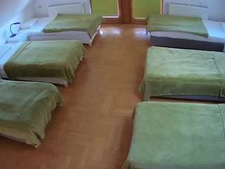 voyeurcam-julmodels-bed-6