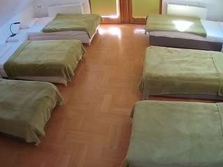 voyeurcam-julmodels-bed-6