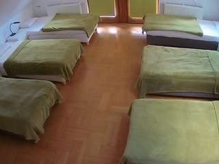 voyeurcam-julmodels-bed-6