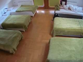 voyeurcam-julmodels-bed-6 webcam