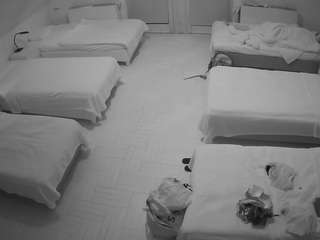 voyeurcam-julmodels-bed-6 webcam
