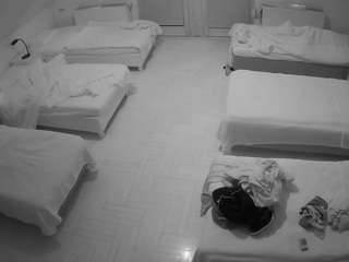 voyeurcam-julmodels-bed-6 webcam