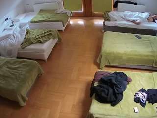 voyeurcam-julmodels-bed-6