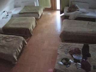 voyeurcam-julmodels-bed-6 webcam