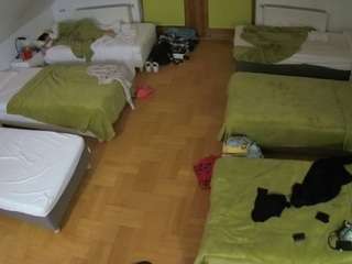 voyeurcam-julmodels-bed-6 webcam