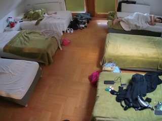 voyeurcam-julmodels-bed-6