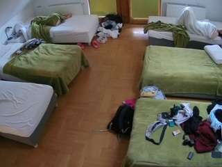 voyeurcam-julmodels-bed-6