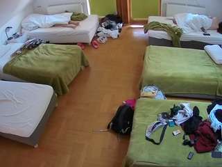 voyeurcam-julmodels-bed-6