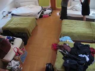 voyeurcam-julmodels-bed-6