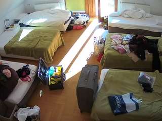 voyeurcam-julmodels-bed-6 webcam