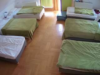 voyeurcam-julmodels-bed-6