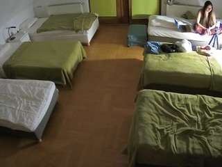 voyeurcam-julmodels-bed-6 webcam