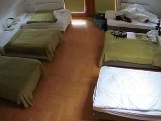 voyeurcam-julmodels-bed-6 webcam