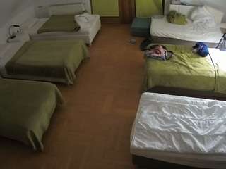 voyeurcam-julmodels-bed-6