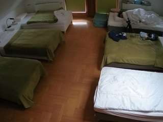 voyeurcam-julmodels-bed-6