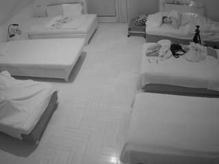 This model is live right now. voyeurcam-julmodels-bed-6