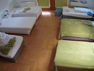Questo modello è in diretta ora. voyeurcam-julmodels-bed-6