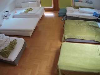 This model is live right now. voyeurcam-julmodels-bed-6