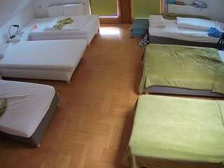 voyeurcam-julmodels-bed-6